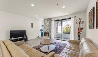 1935 Malcolm Ave 201, Los Angeles, CA 90025
