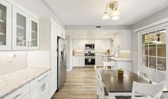 2412 Lake Forest St, Escondido, CA 92026