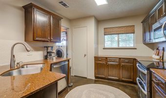 401 Hillside Dr, Aledo, TX 76008