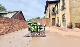 617 State St, Alton, IL 62002