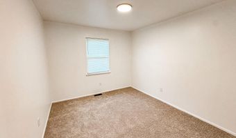 3005 GREENSHIRE Ave, Claymont, DE 19703