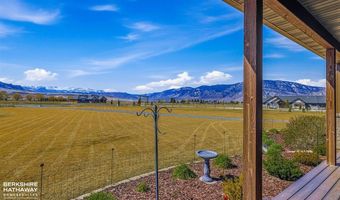 17 Patriot Dr, Cody, WY 82414