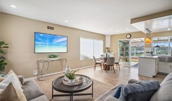 7012 E Viewpoint Ln, Anaheim, CA 92807