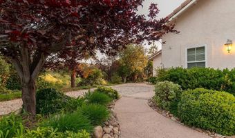 2311 ARMENTROUT Ln, Alpine, CA 91901