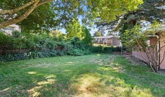 916 HARRISON St, Oregon City, OR 97045