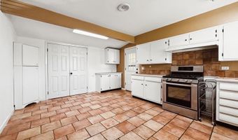 718 Deprima St, Berwick, LA 70342