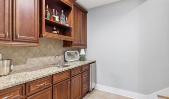 125 Ledges Trl, Alexander City, AL 35010