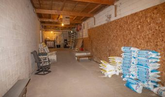 105 E. 2nd St, Alcester, SD 57001