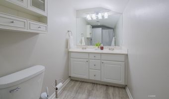 104 Sunnyside Dr, Athens, OH 45701