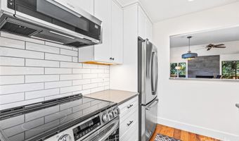 107 Beaver Ridge Rd, Asheville, NC 28804