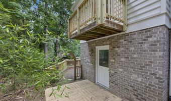 5610 SHADE TREE Ln, Alexandria, VA 22310