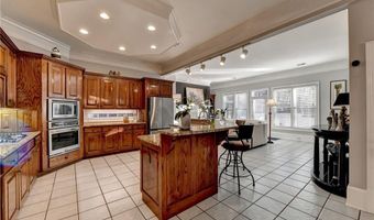 3610 Mansions Pkwy, Berkeley Lake, GA 30096