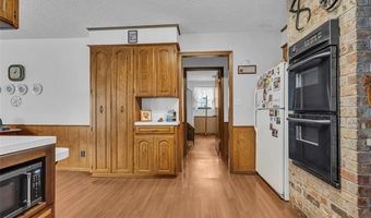 6296 Dickson Rd, Ardmore, OK 73401