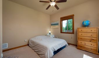 402 Circle F Trl, Bozeman, MT 59718