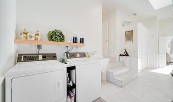 1015 Vereda Callada, Escondido, CA 92029
