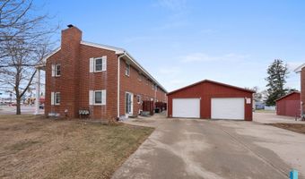 101 N Pipestone St 4, Brandon, SD 57005