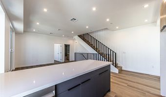 5506 Barton Ave, Hollywood, CA 90038