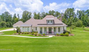 170 Fallen Oak Dr, Brandon, MS 39047