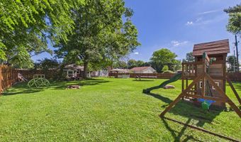 2763 W Hickory Dr, Anderson, IN 46013