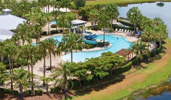 5565 SILVER SUN Dr, Apollo Beach, FL 33572