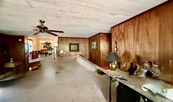 130 Crestview Ave, Absecon, NJ 08201