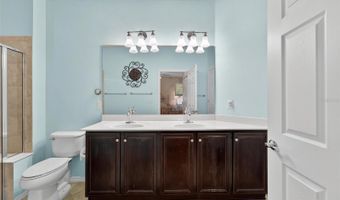 420 CEDAR FALLS Dr, Apollo Beach, FL 33572