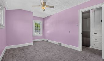 3912 Lake Rd W, Ashtabula, OH 44004