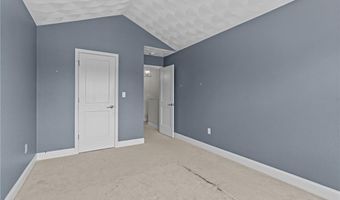 15 Morningside Dr, North Kingstown, RI 02852