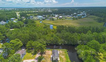 6007 Tyler St, Bay St. Louis, MS 39520