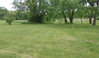 708 E Jackson St, Albany, MO 64402