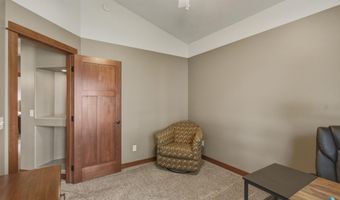1901 W Tyler Cir, Brandon, SD 57005