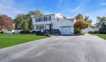 23 Pelican Dr, Bayville, NJ 08721