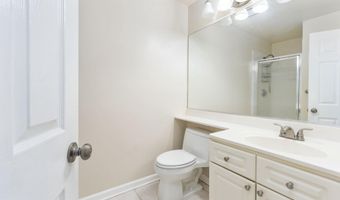 45091 BRAE Ter 203, Ashburn, VA 20147