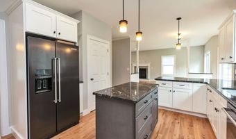 6 Eagle Perch Dr 14, Boscawen, NH 03303