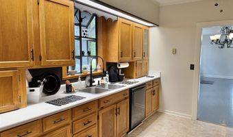 404 E Horner St, Atmore, AL 36502