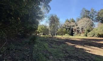 1300 HAMPTON Rd, Brookings, OR 97415