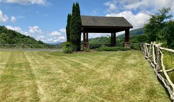 162- F Red Deer Run F, Banner Elk, NC 28604