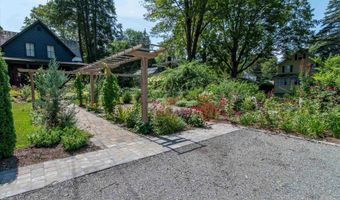 192 Western Ave, Brattleboro, VT 05301