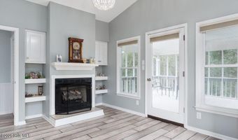 9854 Rivergate Dr NW, Ash, NC 28420