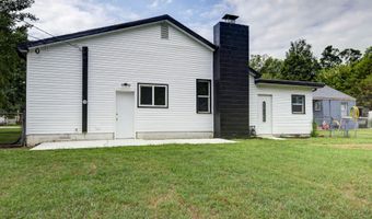 311 W Pleasant St, Aurora, MO 65605