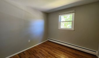 40 Durant Ave B, Bethel, CT 06801