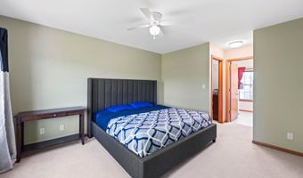 2722 Somerset Dr, Ames, IA 50010
