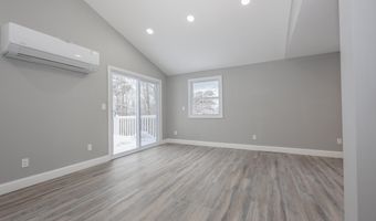 52 Hillside Ave, Bartlett, NH 03812