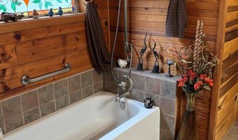 1473 Mt Olivet Rd, Batesville, MS 38606
