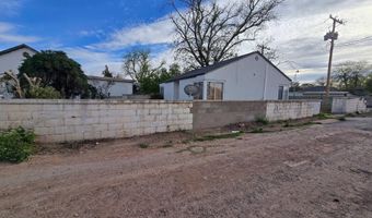 1033 N Mesa St, Carlsbad, NM 88220