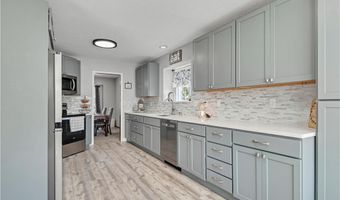 1841 College St, Baldwin City, KS 66006