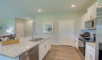 842 Adelston Ln, Weaverville, NC 28804