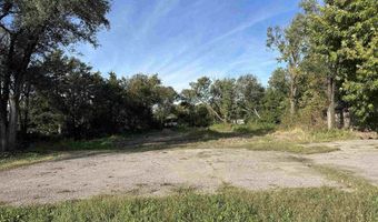 545 N Andover Rd, Andover, KS 67002