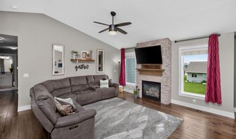 4116 NW Applewood St, Ankeny, IA 50023