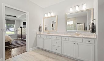 135 Sweetpea Ln, Bluffton, SC 29909